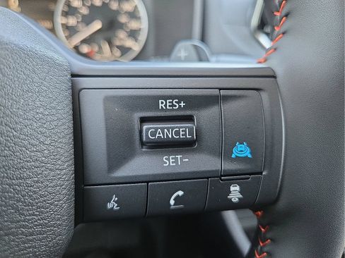 Used 2026 Nissan Rogue SV AWD/4WD image 18