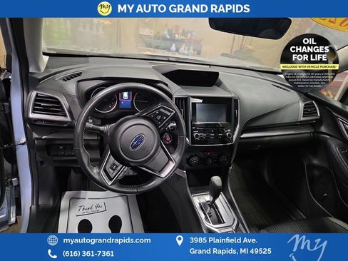 Used 2023 Subaru Forester Premium image 12