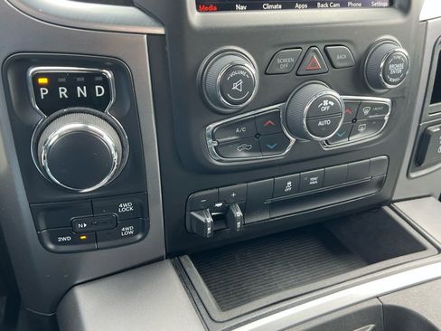 Used 2023 RAM 1500 Classic SLT w/ Trailer & Traction Group AWD/4WD image 34