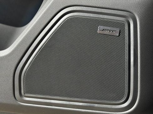 Certified 2026 Porsche Macan AWD/4WD image 22