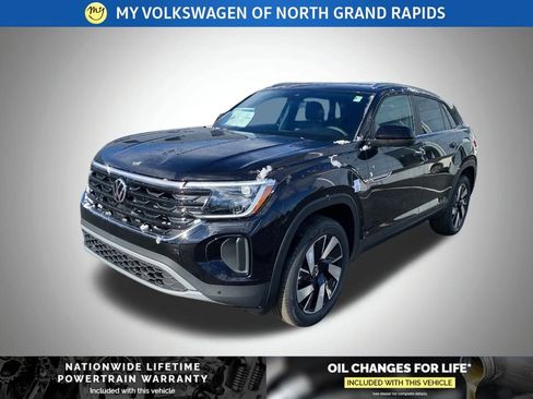 New 2026 Volkswagen Atlas Cross Sport SE image 3