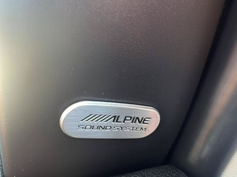 Used 2020 Dodge Journey Crossroad w/ Popular Equipment Group FWD image 17