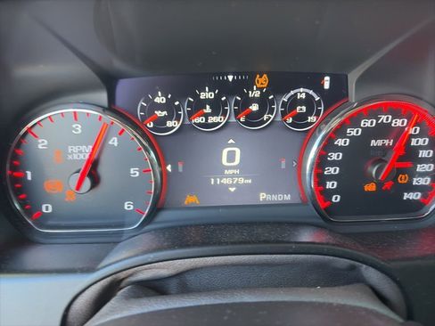 Used 2016 GMC Yukon Denali w/ Open Road Package image 3