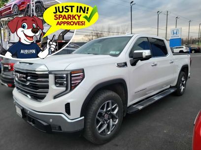 Used 2024 GMC Sierra 1500 SLT w/ SLT Premium Plus Package