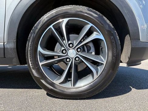 Certified 2023 Buick Encore GX Select w/ Safety Package II image 14