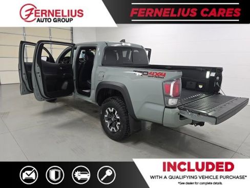 Used 2023 Toyota Tacoma TRD Off-Road image 14