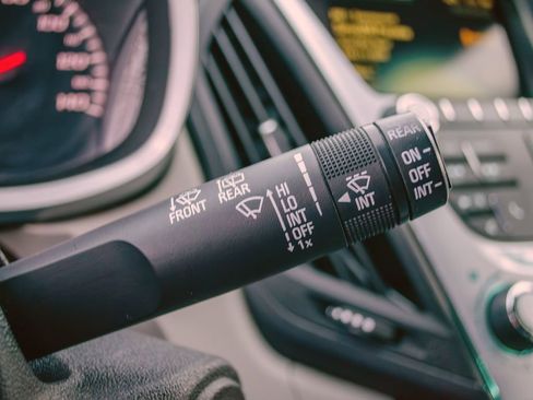 Used 2015 Chevrolet Equinox LT image 14