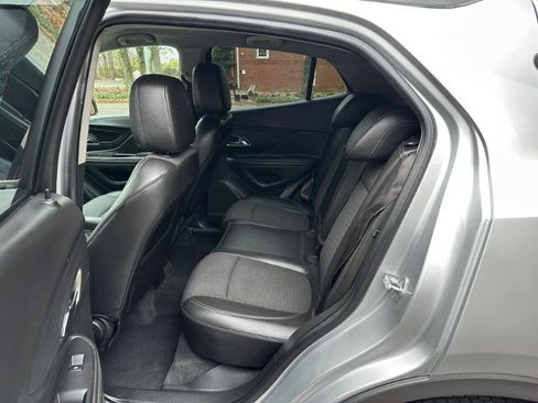 Used 2015 Buick Encore Base FWD image 17