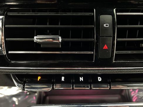 Used 2024 Lincoln Navigator Reserve AWD/4WD image 54