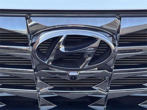 Certified 2023 Hyundai Tucson Limited image 9