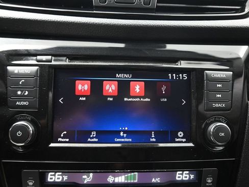 Used 2019 Nissan Rogue Sport SV AWD/4WD image 18