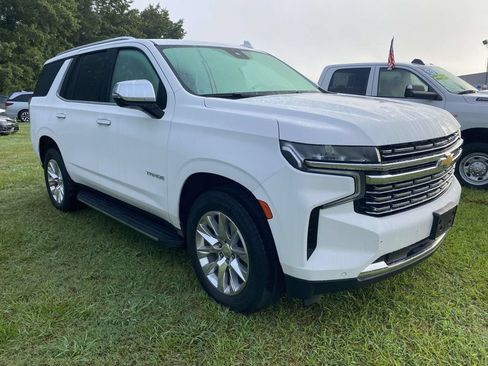 Used 2024 Chevrolet Tahoe Premier AWD/4WD image 3