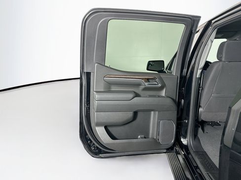 Used 2024 GMC Sierra 1500 Elevation image 25