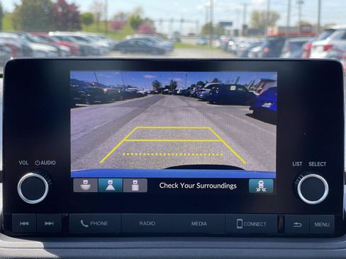 Used 2024 Honda Accord EX image 10