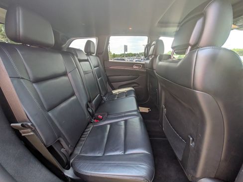 Used 2018 Jeep Grand Cherokee Limited AWD/4WD image 36