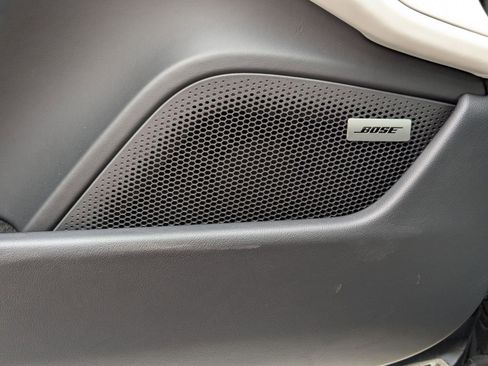 New 2025 Porsche Taycan 4S image 14