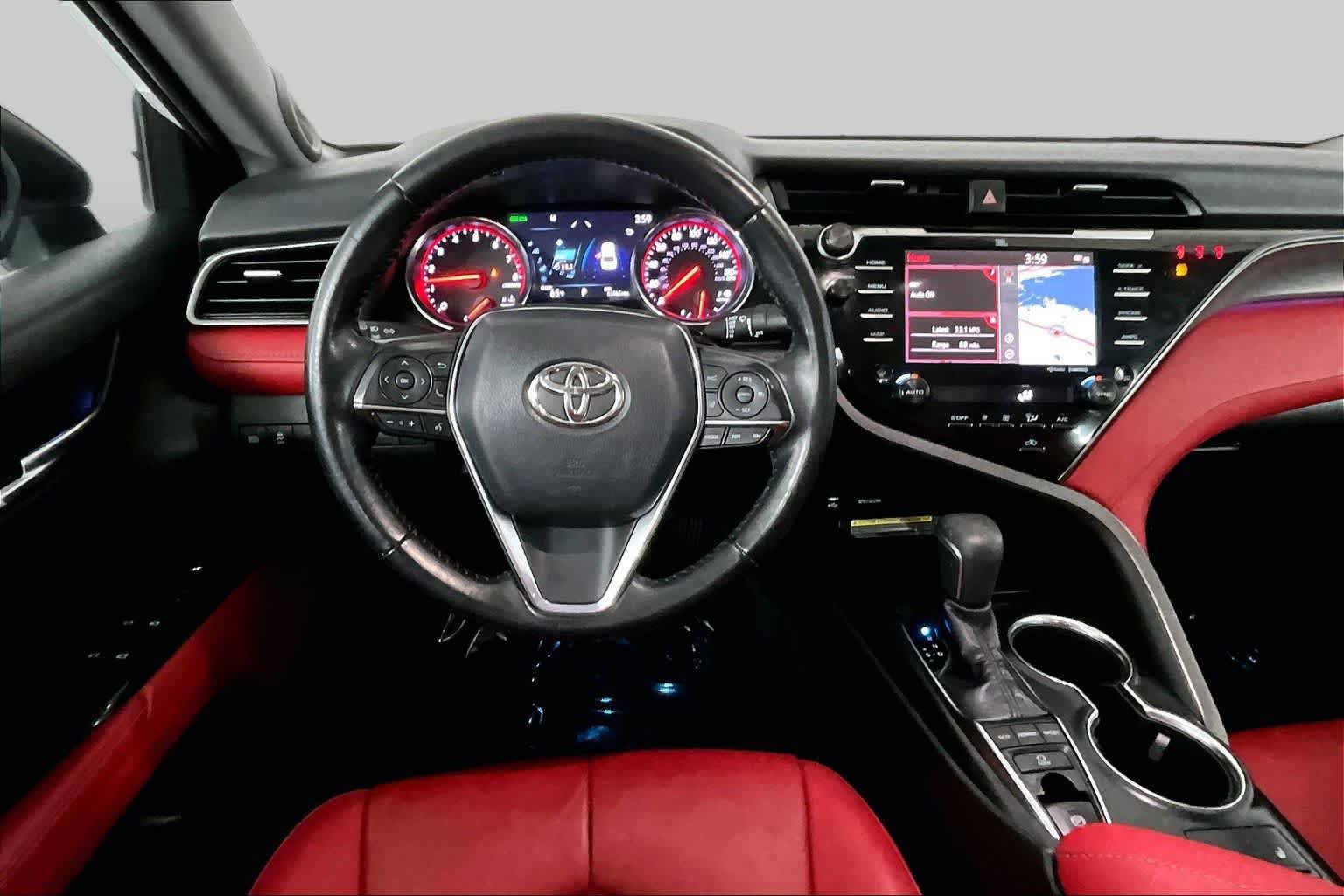 Used 2019 Toyota Camry XSE w/ Navigation Package FWD image 6