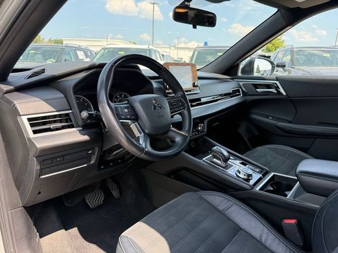 Used 2022 Mitsubishi Outlander SEL Black Edition AWD/4WD image 9