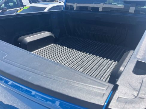 Used 2022 GMC Sierra 1500 Elevation image 11