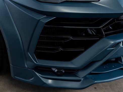 Used 2020 Lamborghini Urus image 19