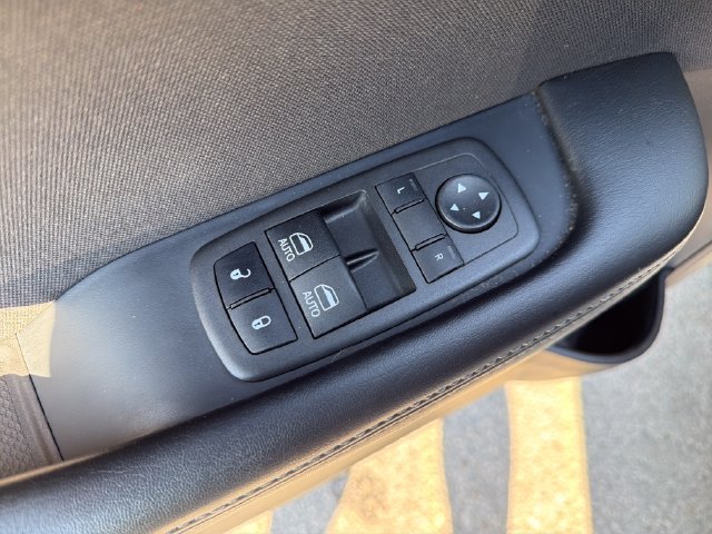 Used 2022 Dodge Challenger GT w/ Blacktop Package AWD/4WD image 17