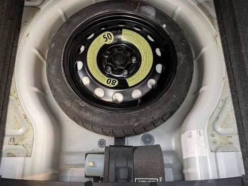 Used 2012 Volkswagen Eos Komfort image 32