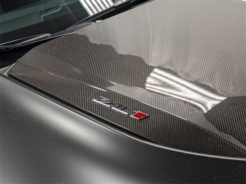 Used 2018 Chevrolet Camaro ZL1 image 4