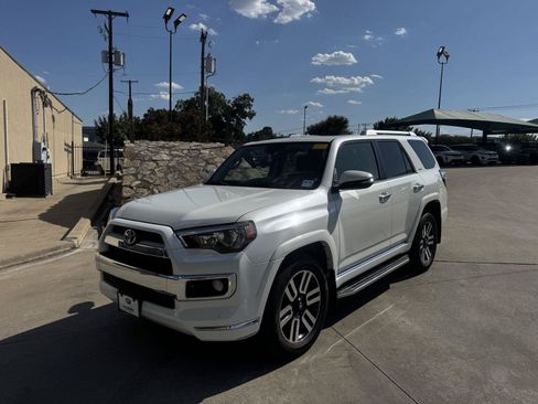 Used 2015 Toyota 4Runner Limited AWD/4WD image 1