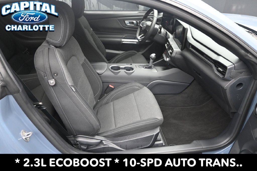 Used 2026 Ford Mustang Coupe RWD image 12