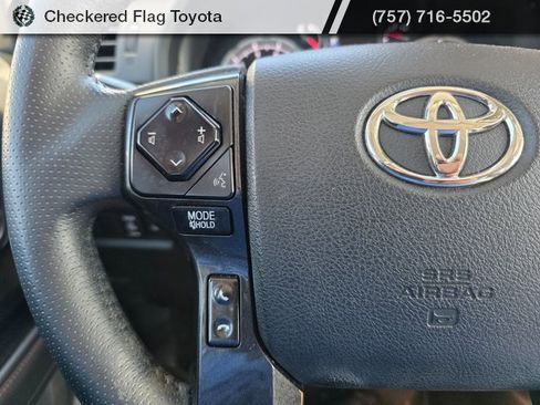 Used 2022 Toyota 4Runner TRD Off-Road Premium image 15