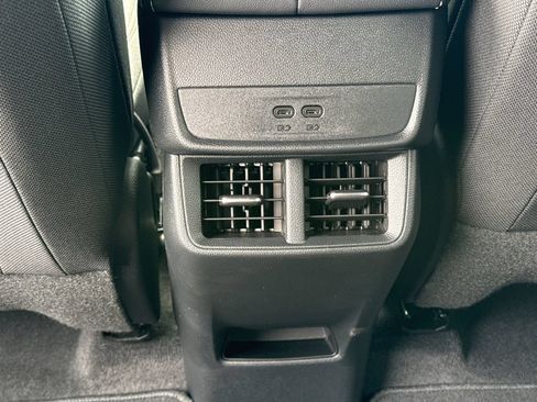 New 2027 GMC Terrain Elevation w/ Technology Package II AWD/4WD image 28