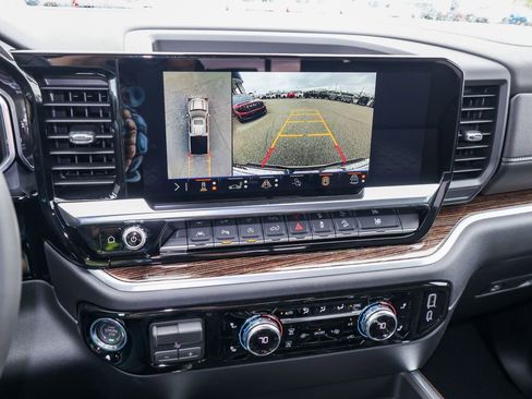 New 2026 GMC Sierra 1500 Elevation image 15