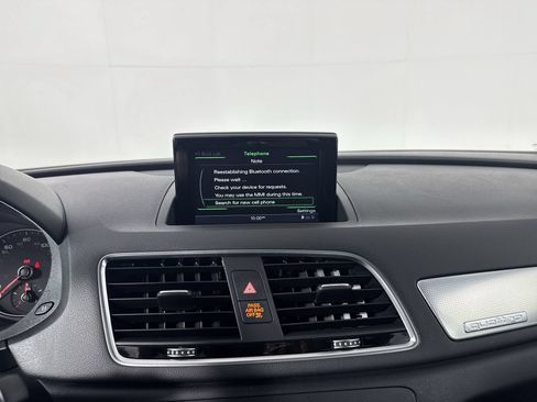 Used 2018 Audi Q3 2.0T Premium AWD/4WD image 8