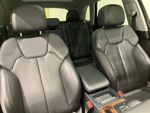 Used 2018 Audi Q5 2.0T Premium Plus w/ Premium Plus Package image 29