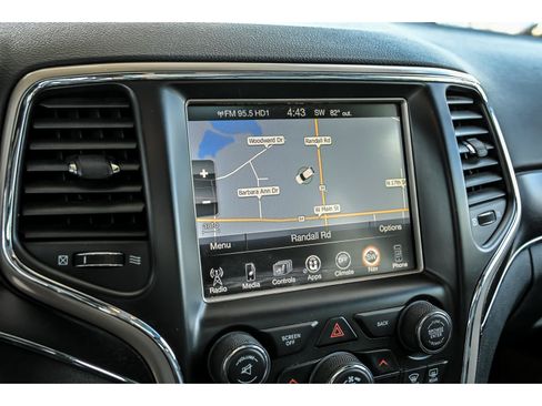 Used 2015 Jeep Grand Cherokee Limited w/ Luxury Group II AWD/4WD image 21