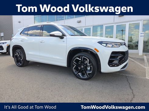 New 2026 Volkswagen Tiguan SEL R-Line AWD/4WD image 1