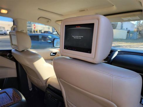 Used 2018 Nissan Armada Platinum w/ Captain Seat Package image 20