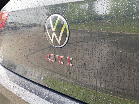 Used 2024 Volkswagen GTI SE FWD image 42