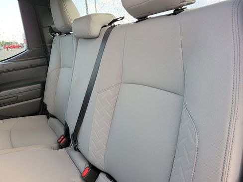 Certified 2025 Toyota Tacoma SR5 image 18