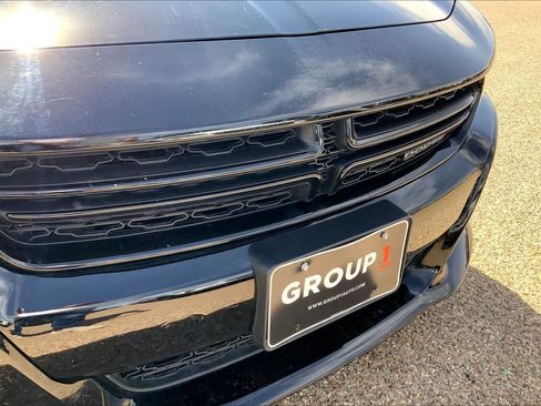 Used 2022 Dodge Charger SXT w/ Blacktop Package image 37
