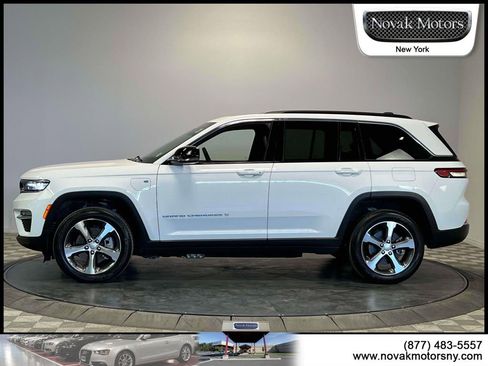 Used 2024 Jeep Grand Cherokee Limited 4xe image 5