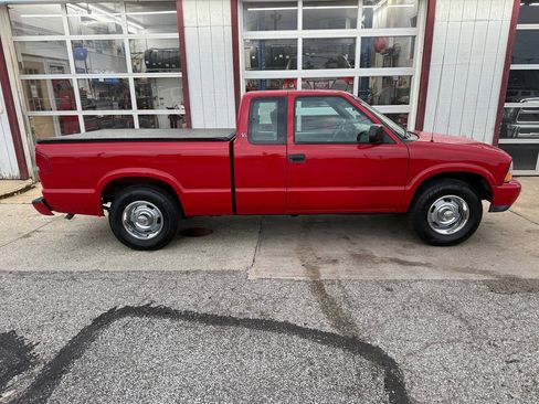 Used 2000 GMC Sonoma SLS w/ SLS Super Spec Pkg 2 RWD image 21