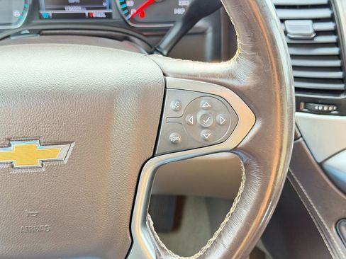 Used 2018 Chevrolet Suburban LT image 81