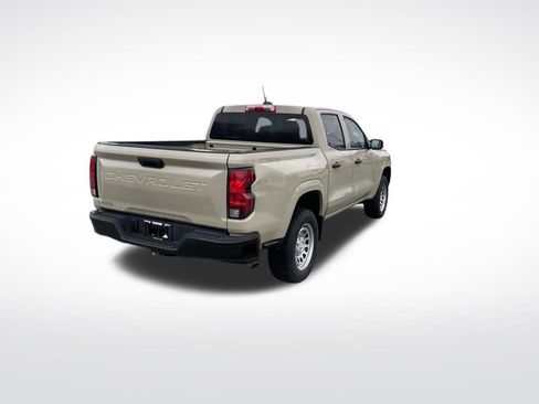 Used 2023 Chevrolet Colorado W/T image 4