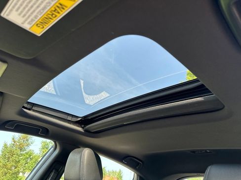 Used 2018 Honda Civic Sport Touring image 5