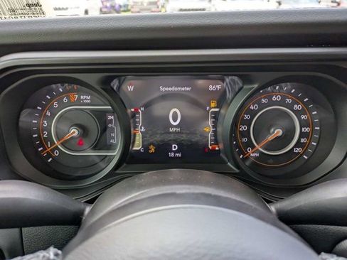 New 2026 Jeep Gladiator Rubicon AWD/4WD image 29