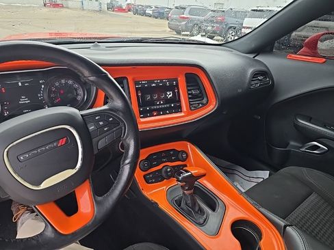 Used 2018 Dodge Challenger R/T w/ Driver Convenience Group image 11