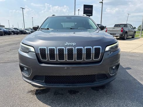 Used 2019 Jeep Cherokee Latitude Plus w/ Cold Weather Group AWD/4WD image 7