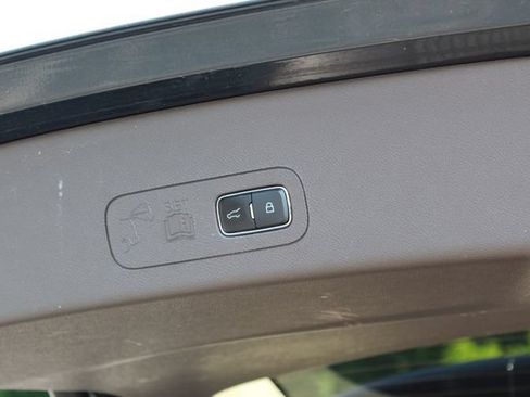 Certified 2024 Lincoln Aviator Reserve w/ Equipment Group 201A AWD/4WD image 6