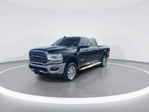 Used 2022 RAM 3500 Laramie image 4